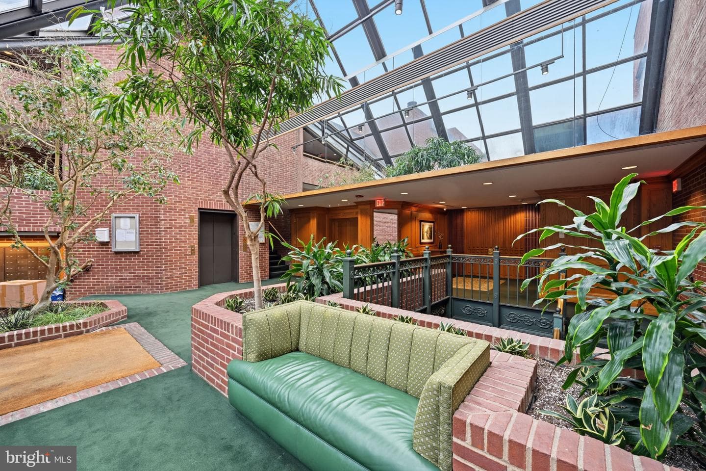 1080 Wisconsin Avenue NW #3016 photo 31