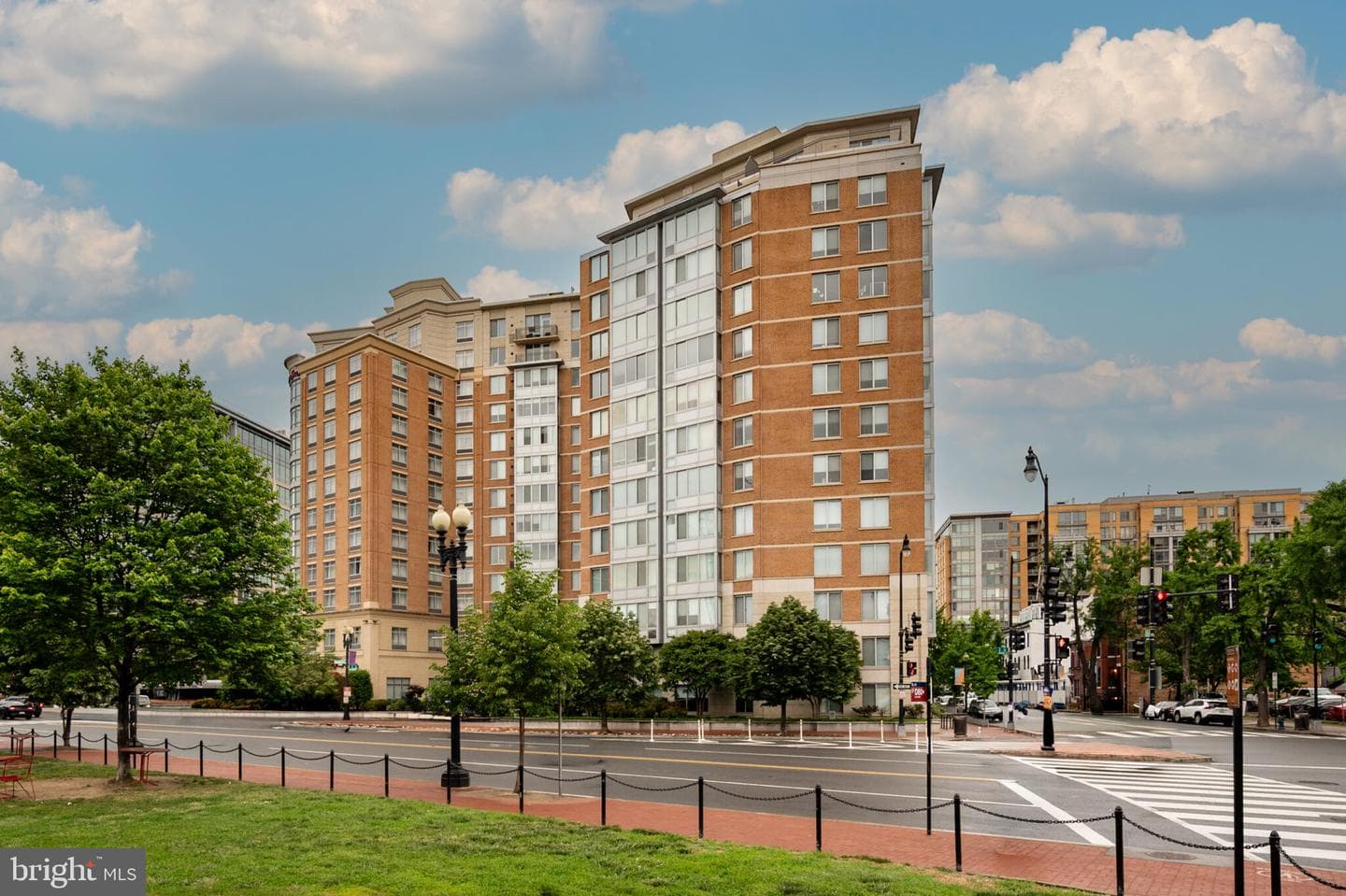 555 Massachusetts Avenue NW #506 photo 9