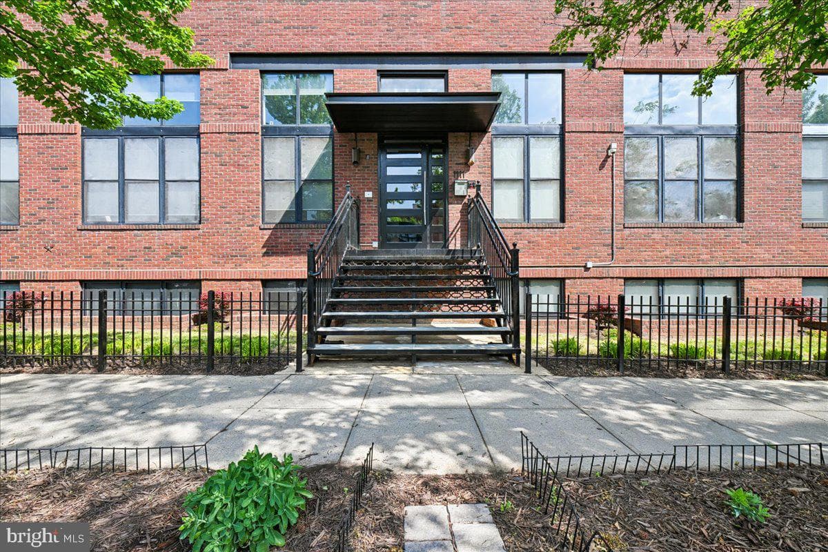 1111 W Street NW #12, Washington