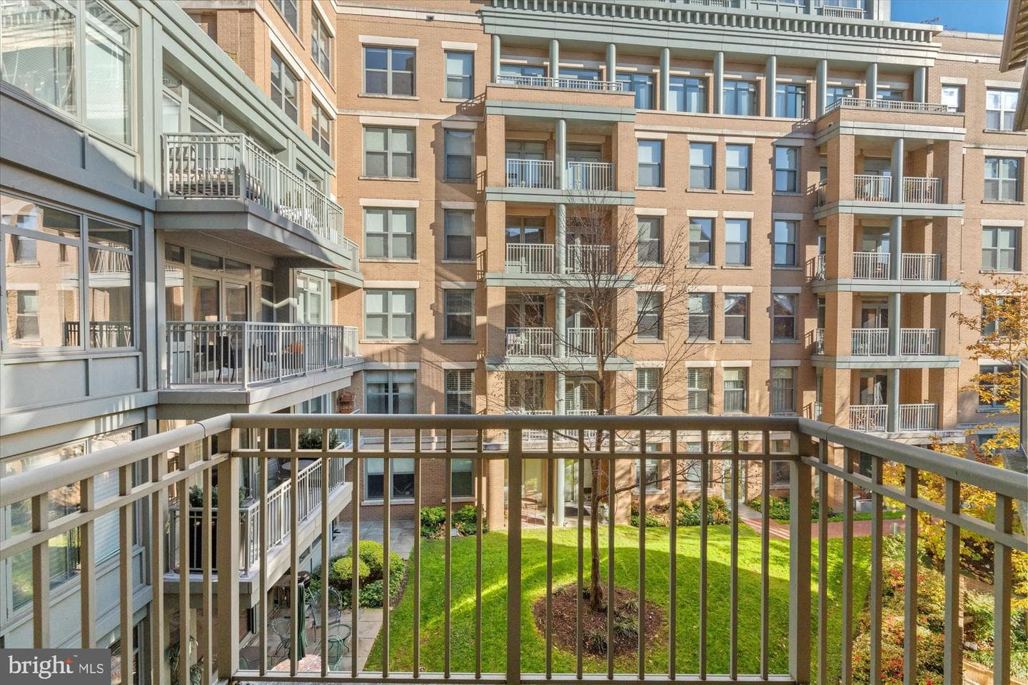 2425 L Street NW #324 photo 11