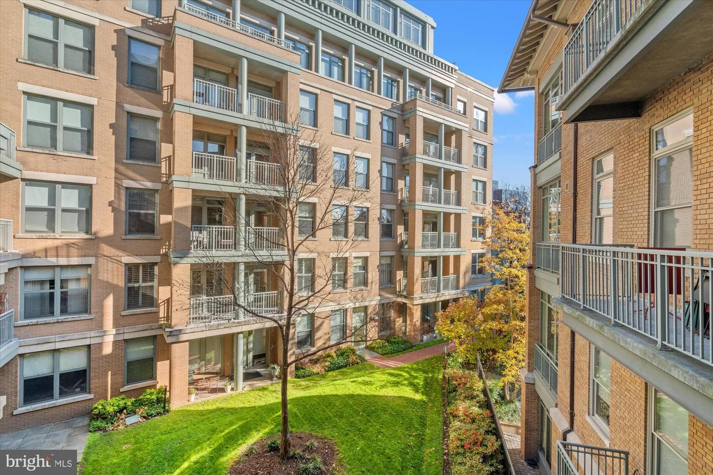 2425 L Street NW #324 photo 13