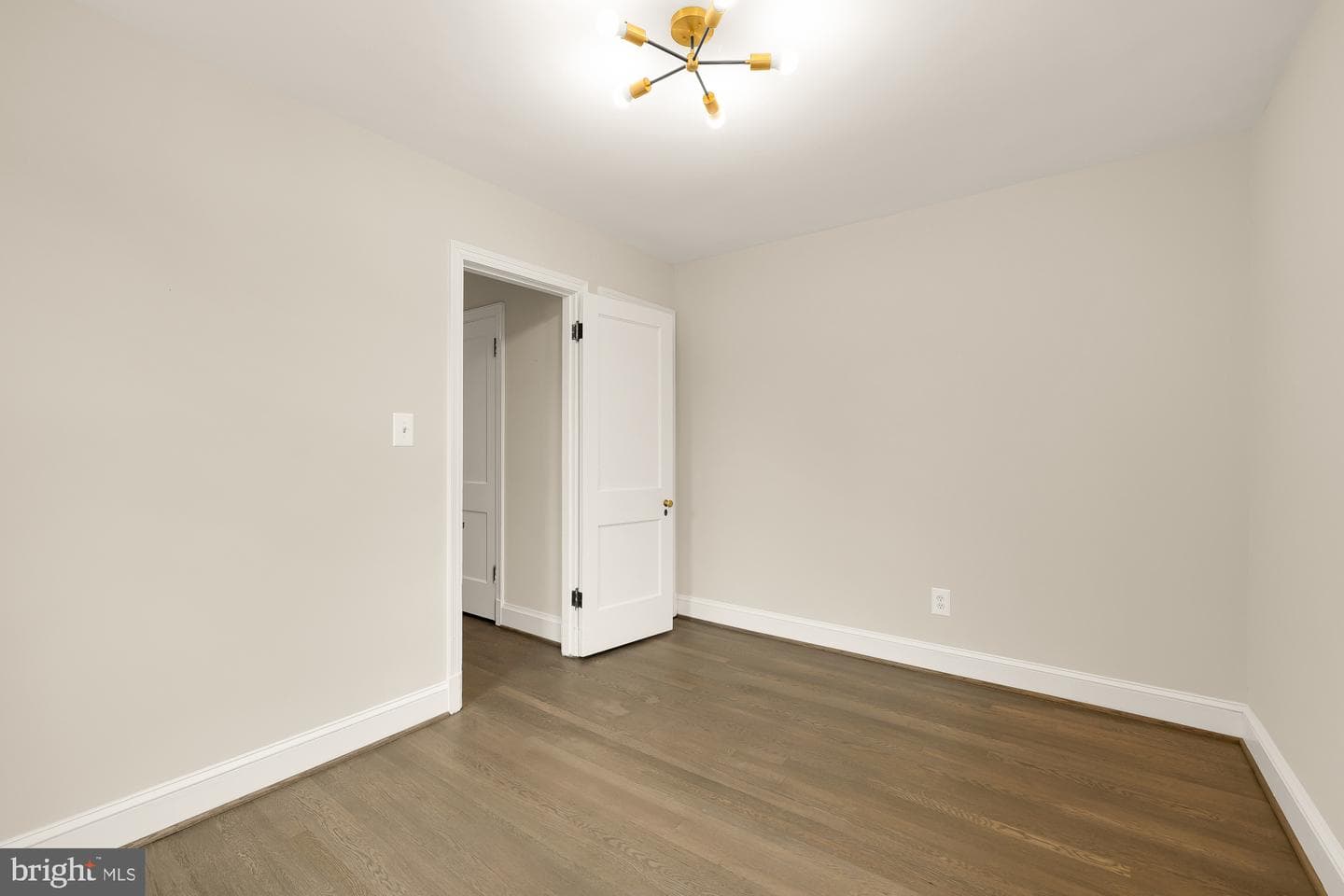 325 Oglethorpe Street NW photo 33