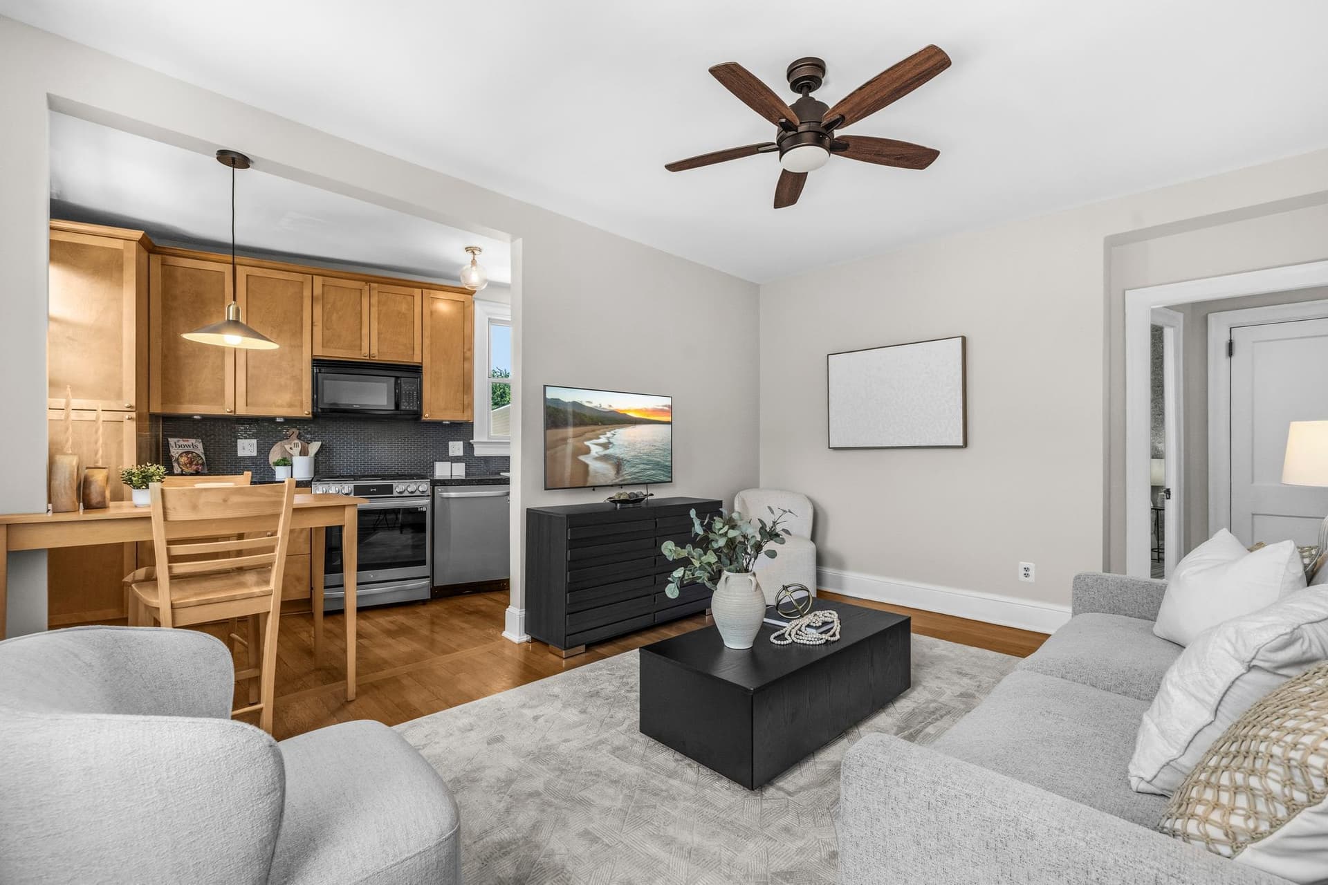 1875 Mintwood Place NW #36 photo 5