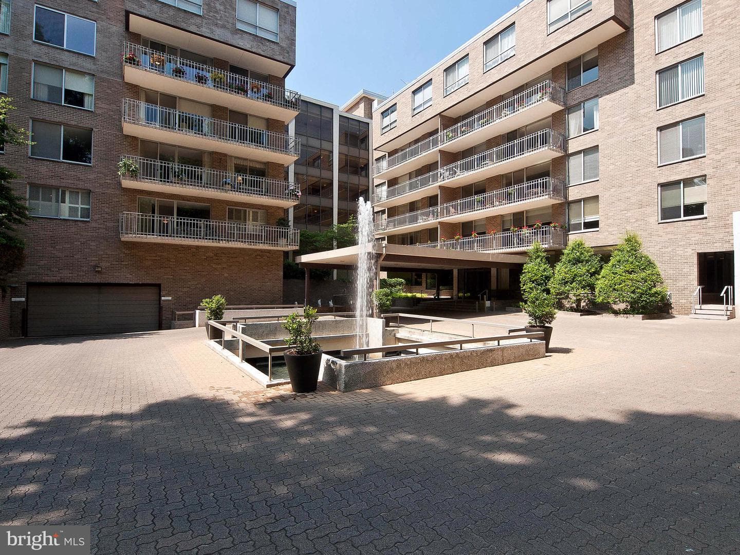4100 Cathedral Avenue NW #615 photo 47