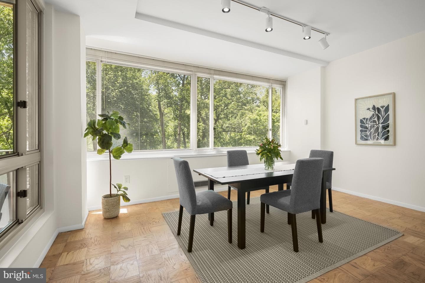 4101 Cathedral Avenue NW #504 photo 10