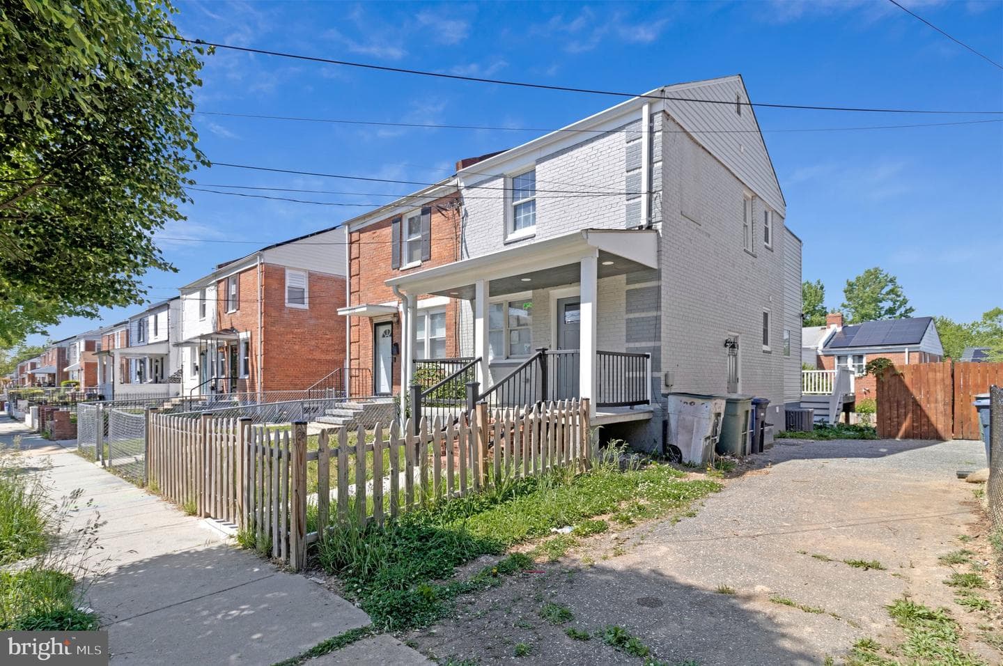5532 C Street SE photo 3