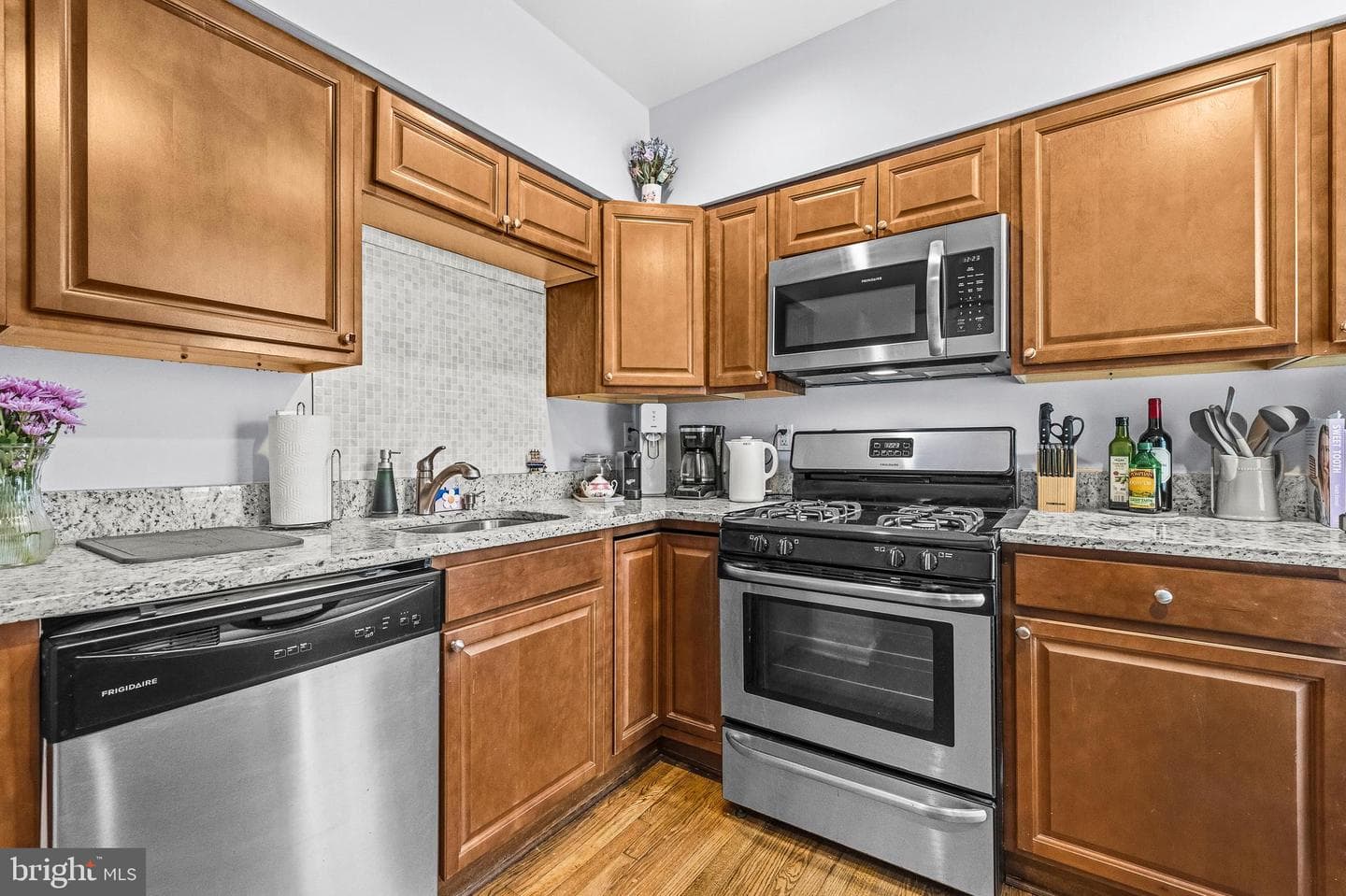 1638 Kramer Street NE photo 6