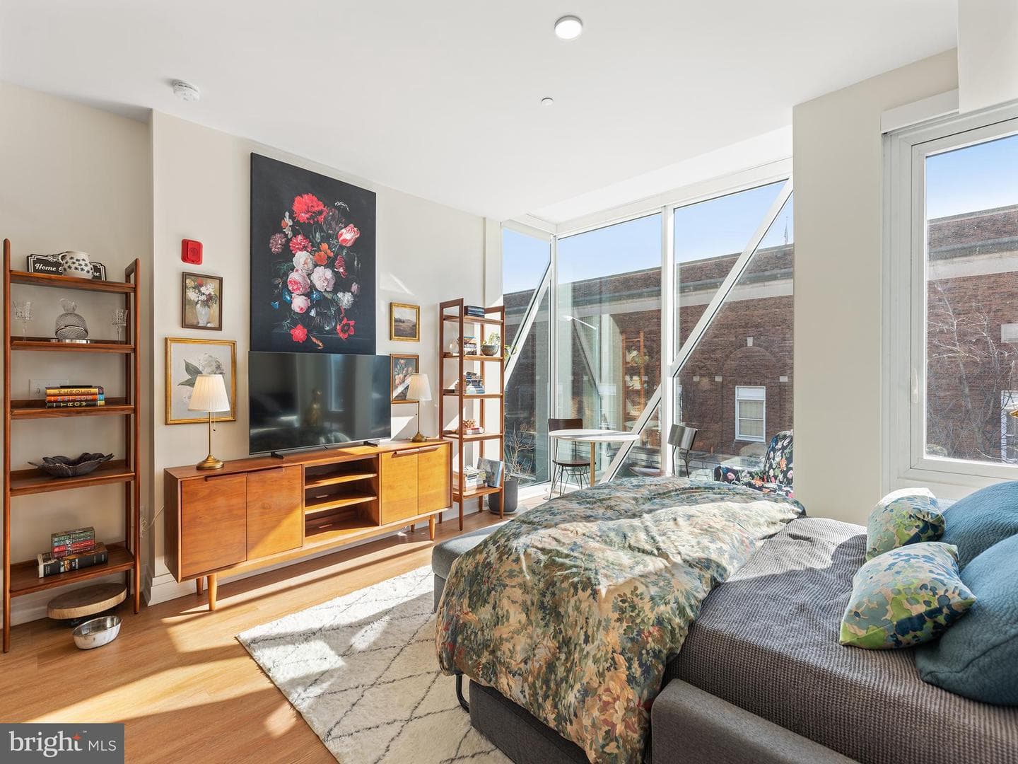 923 V Street NW #204 photo 13