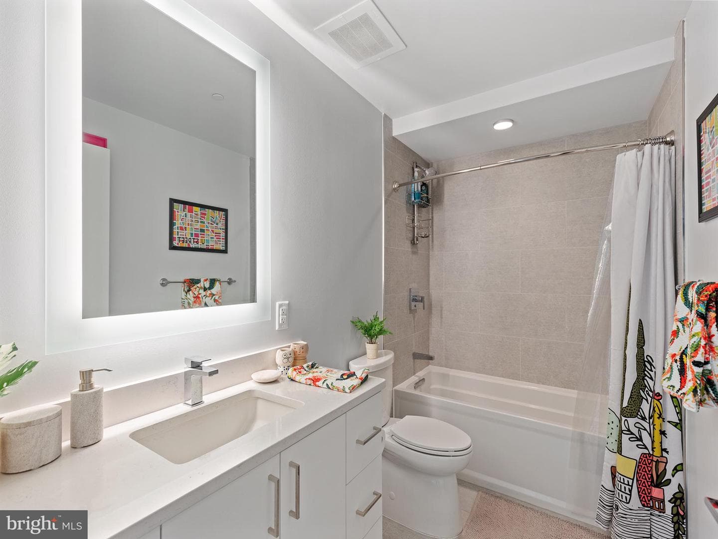 923 V Street NW #204 photo 15