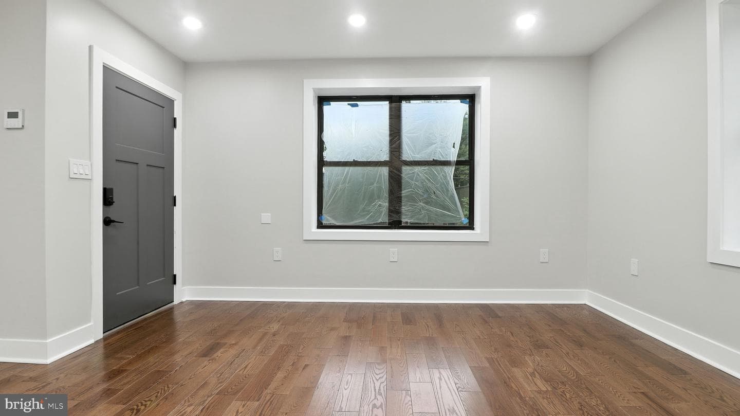 2256 High Street SE #1 photo 13