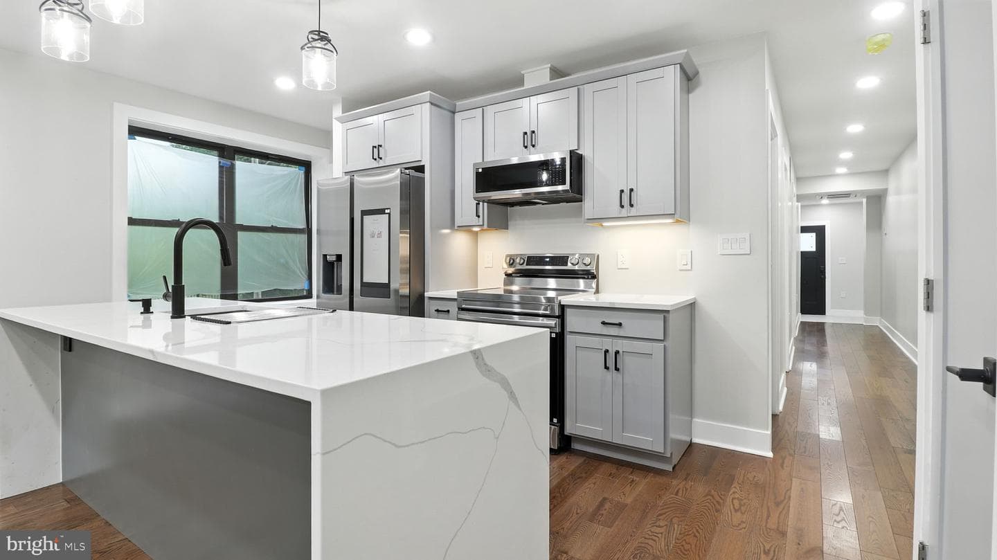 2256 High Street SE #1 photo 5