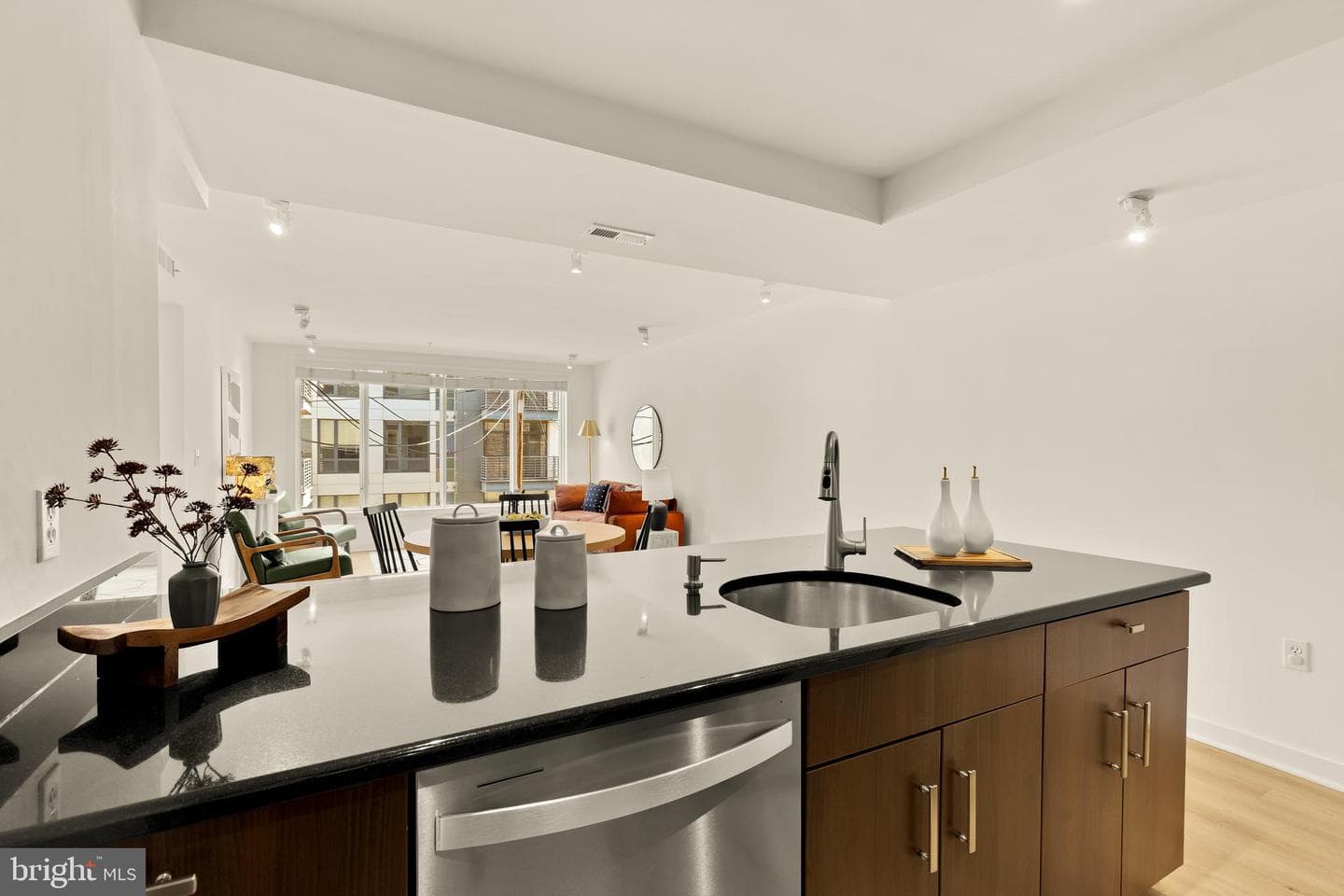 1423 Newton Street NW #204 photo 9