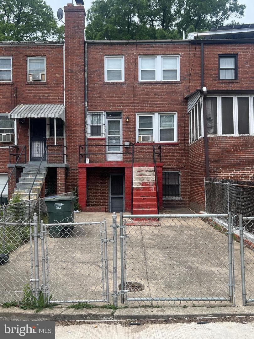 439 21st Street NE photo 26
