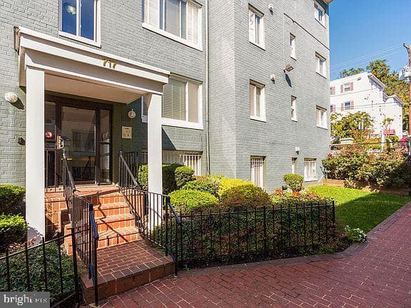 717 Brandywine Street SE #304 photo 3
