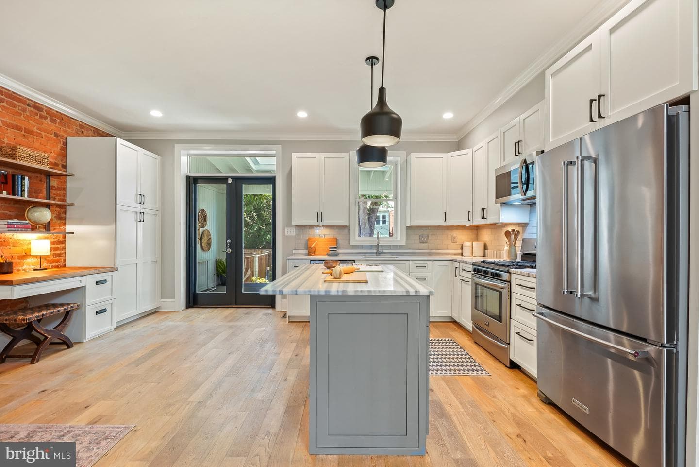 822 11th Street NE photo 15