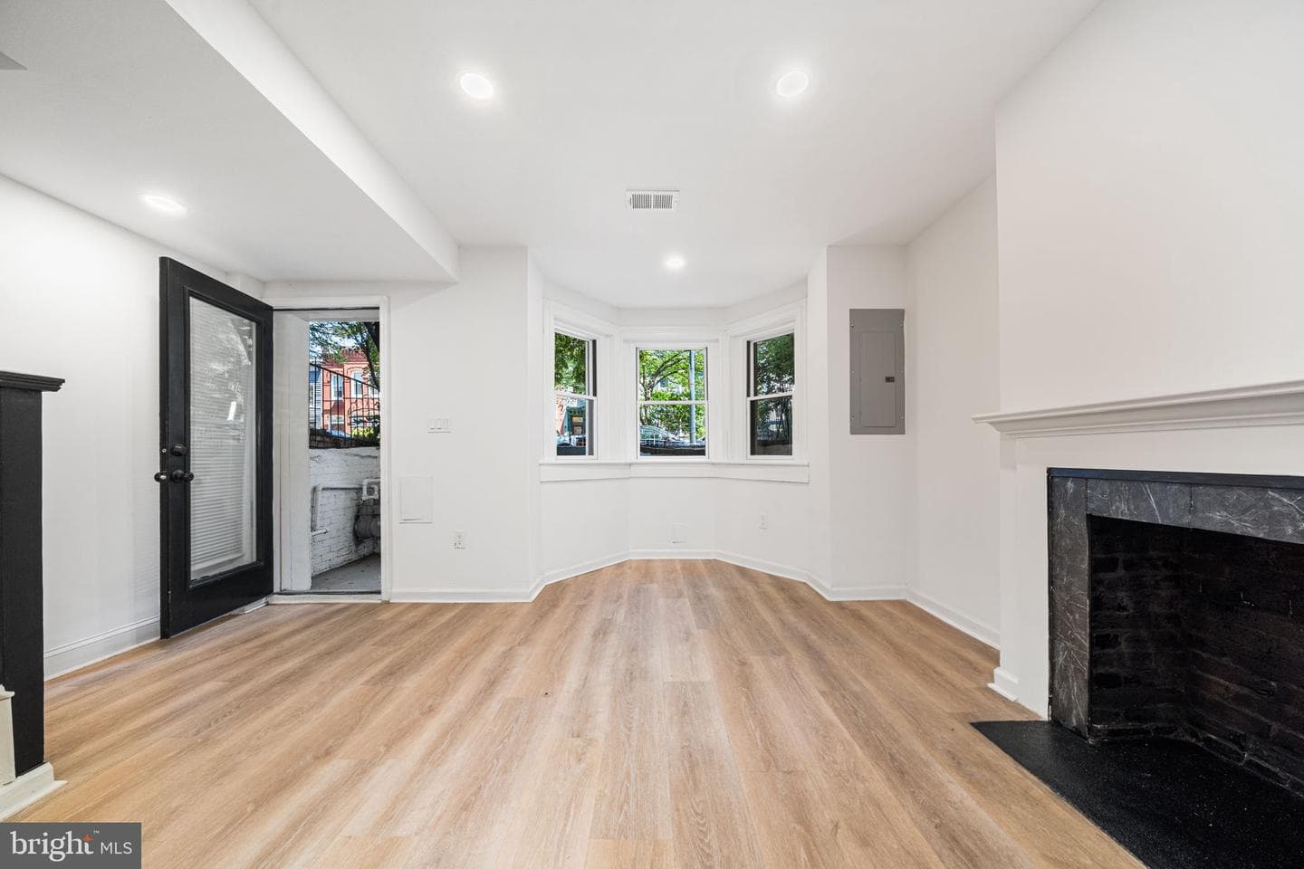1604 8th Street NW photo 18