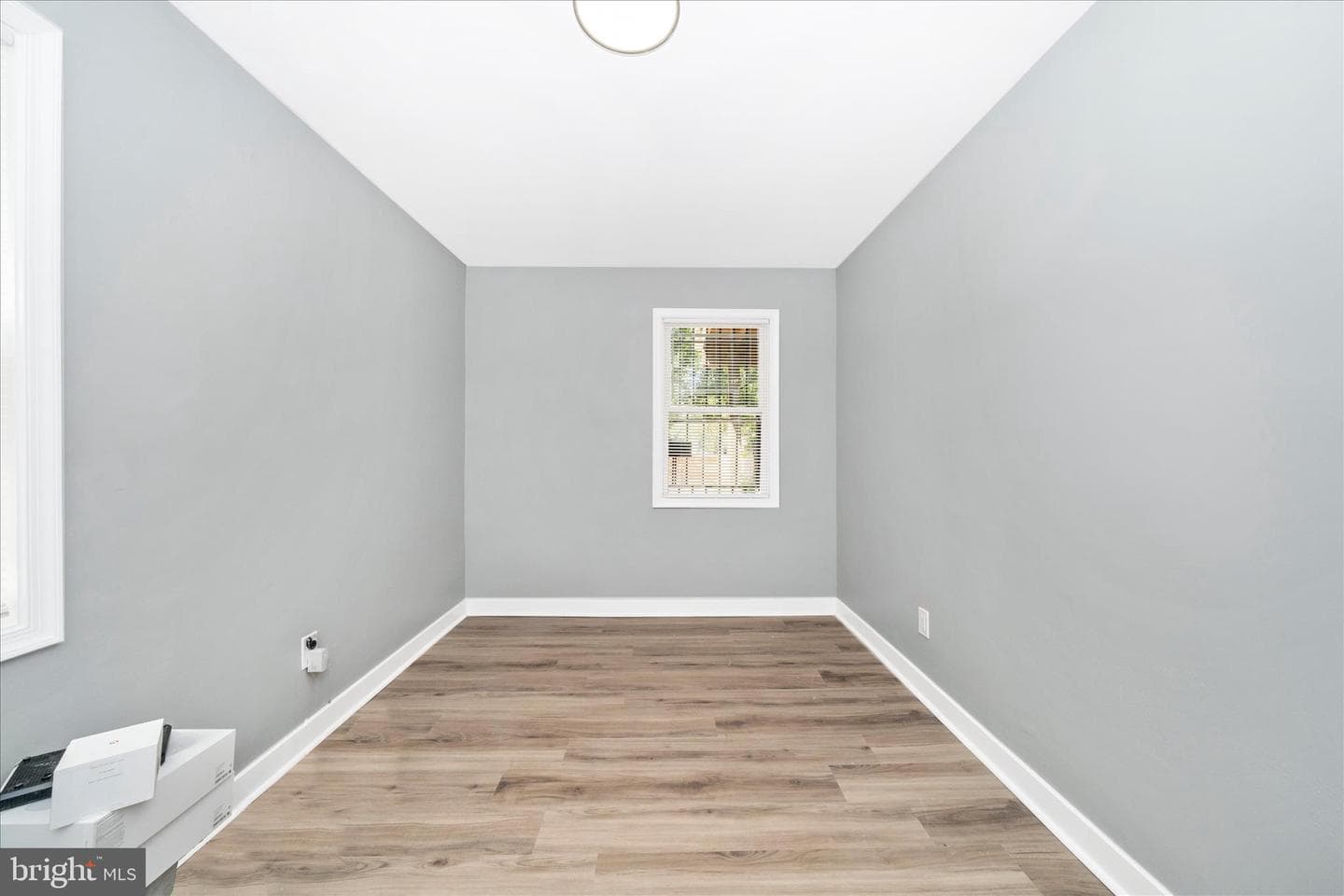 5027 Benning Road SE photo 28