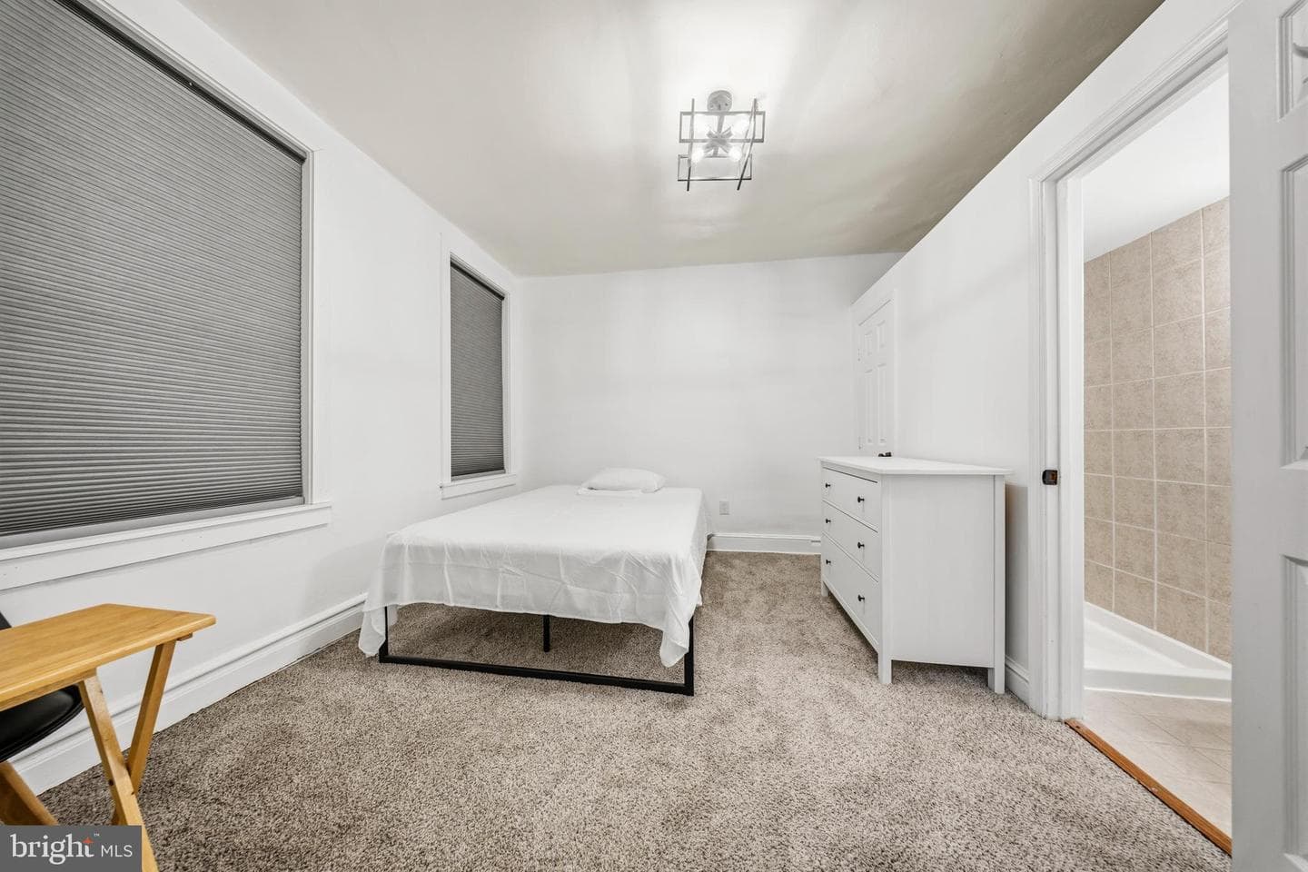 617 Keefer Place NW photo 5