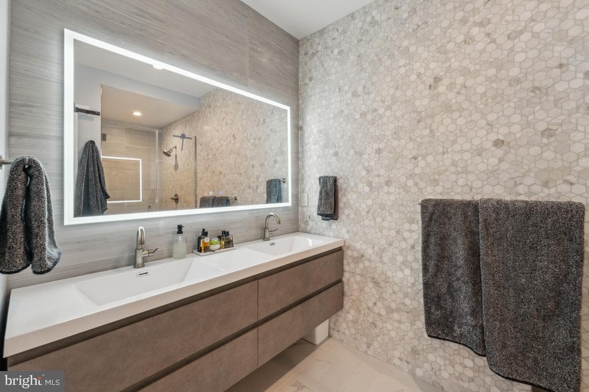 1485 Monroe Street NW #1 photo 21