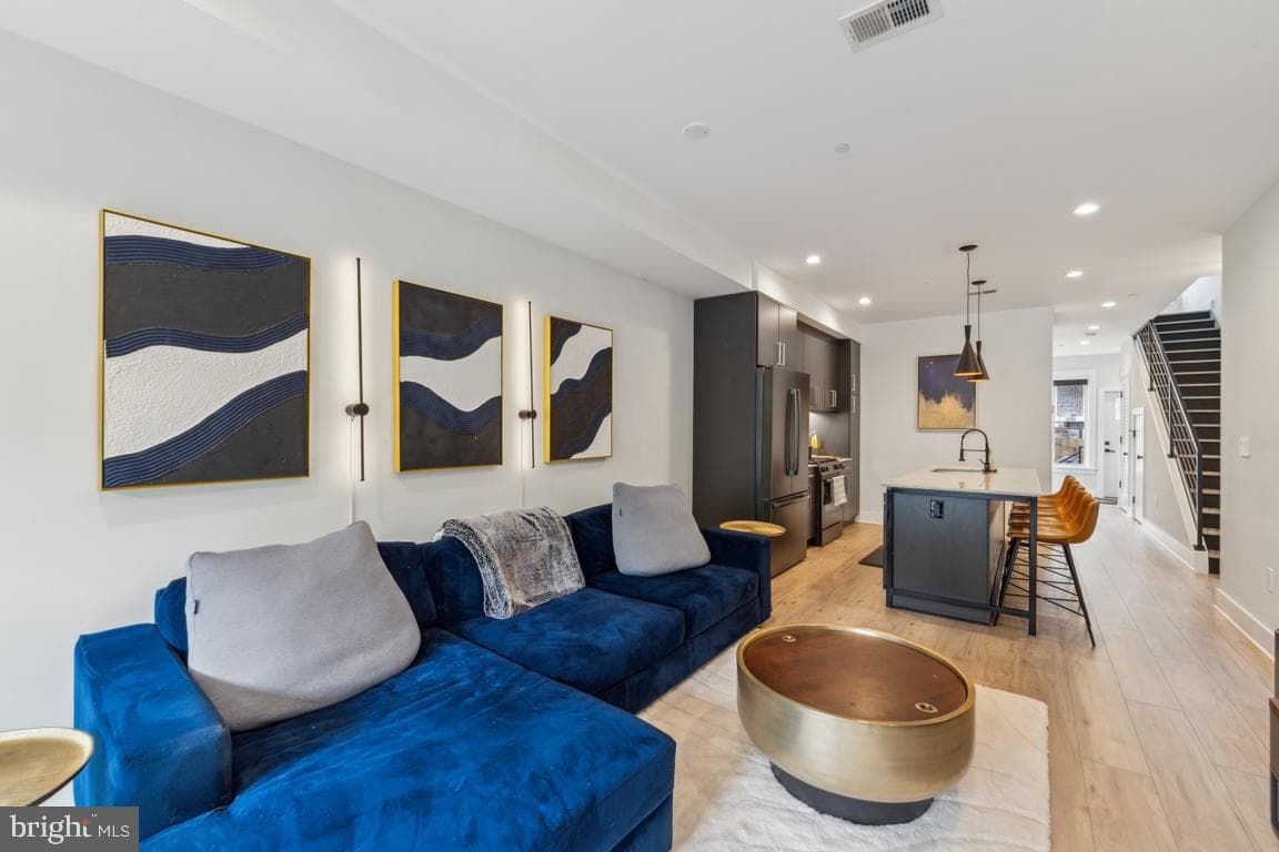 1485 Monroe Street NW #1 photo 4