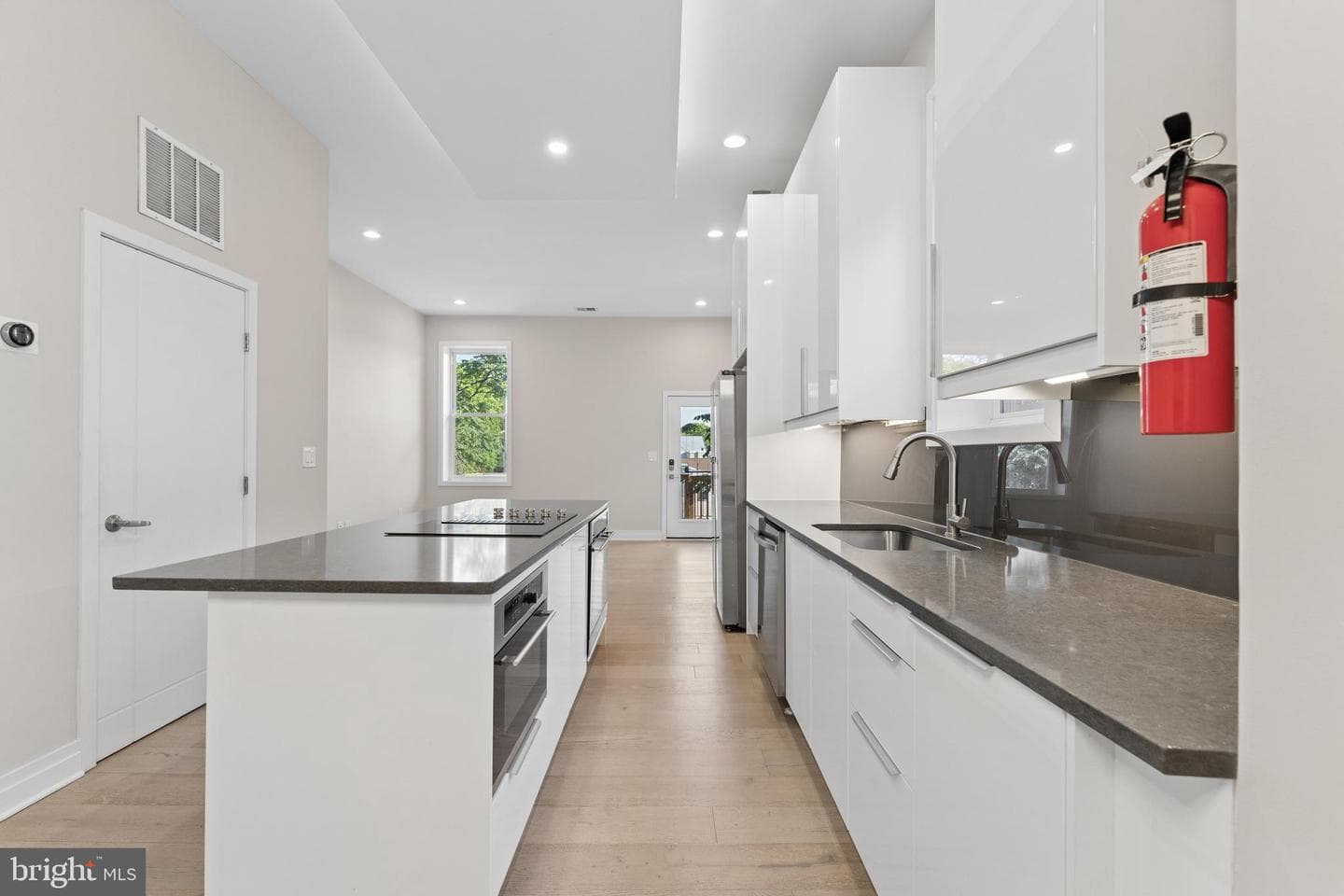 411 P Street NW #3 photo 9