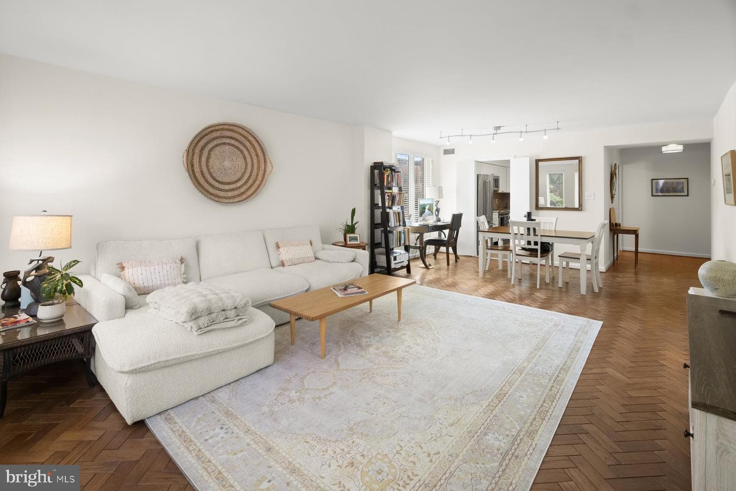 1045 31st Street NW #303 photo 3