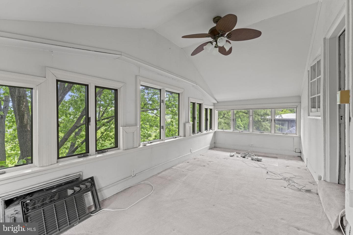 2812 Adams Mill Road NW photo 27