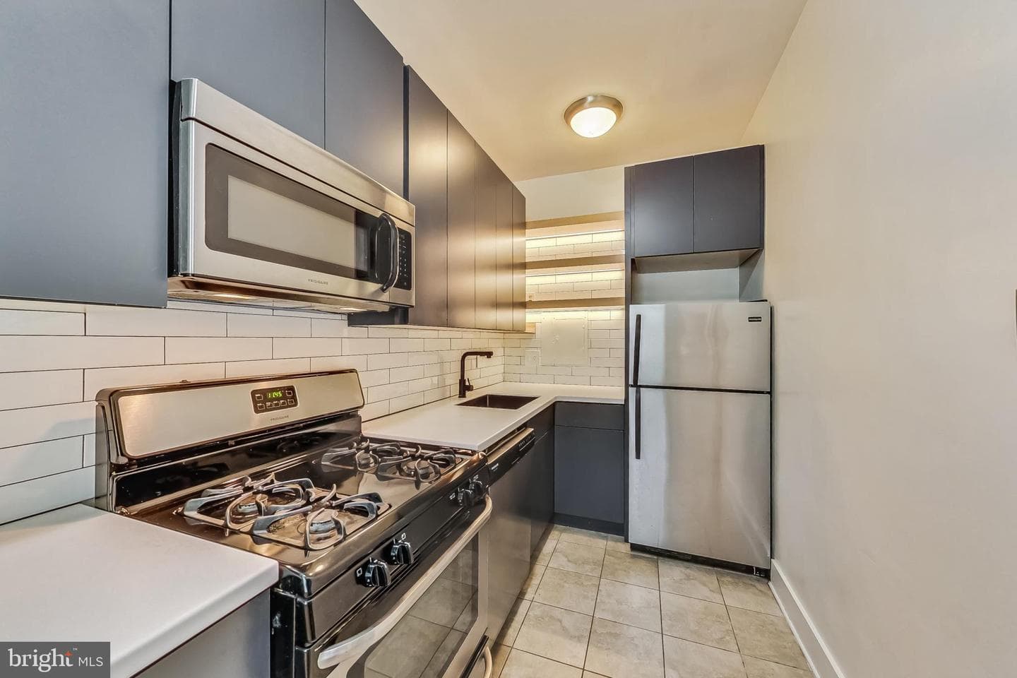 1010 25th Street NW #101 photo 6