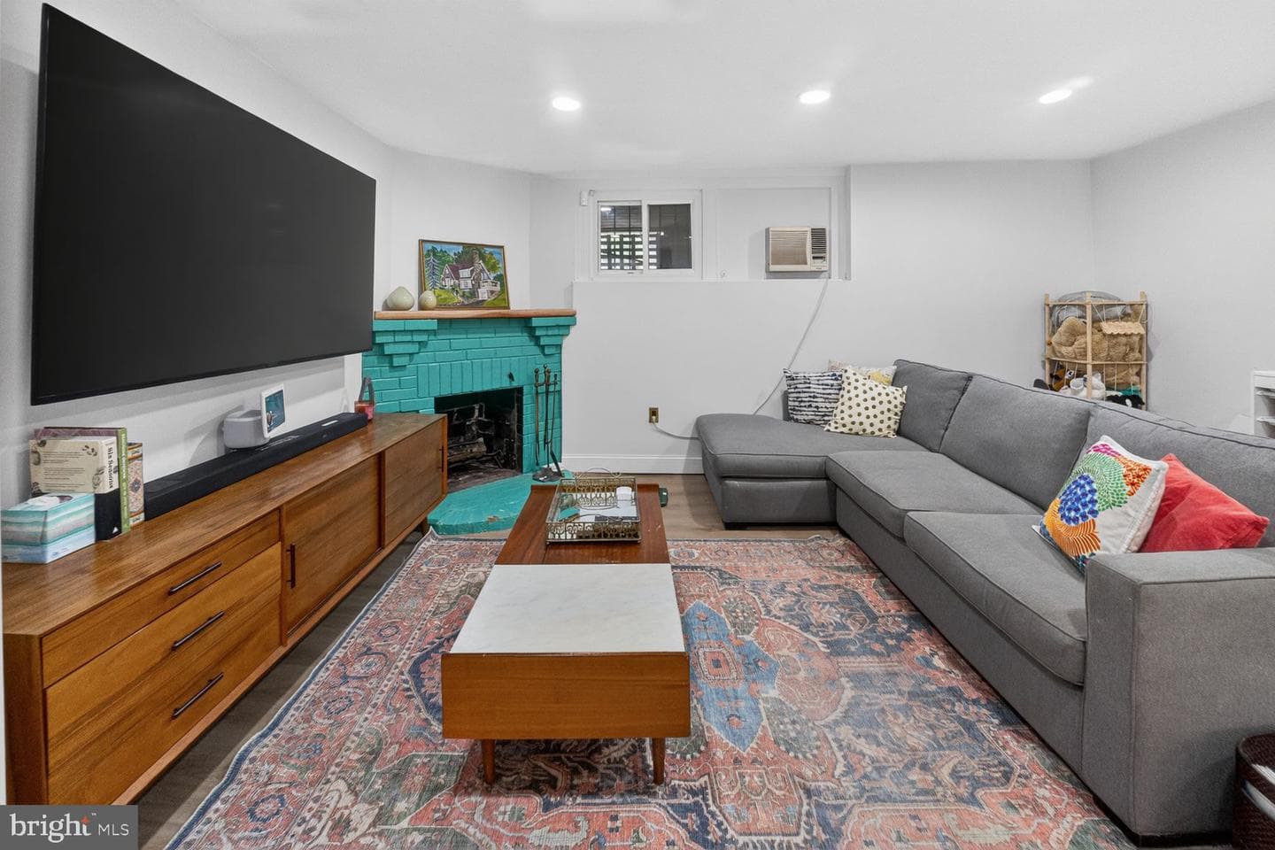 1395 Sheridan Street NW photo 27