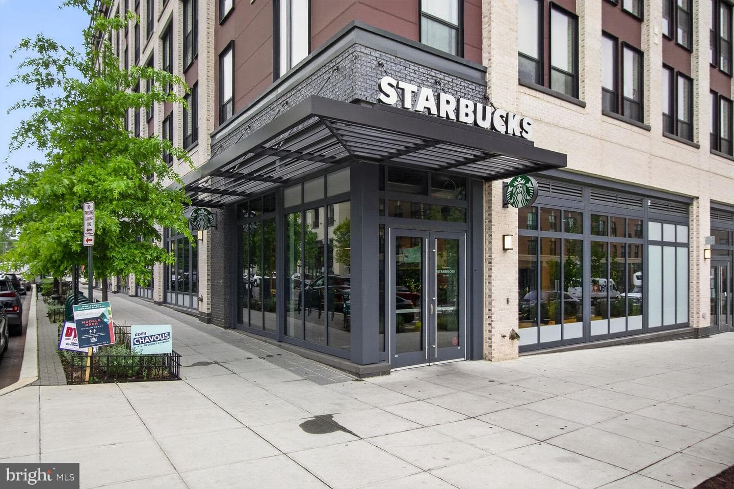 1395 Sheridan Street NW photo 40