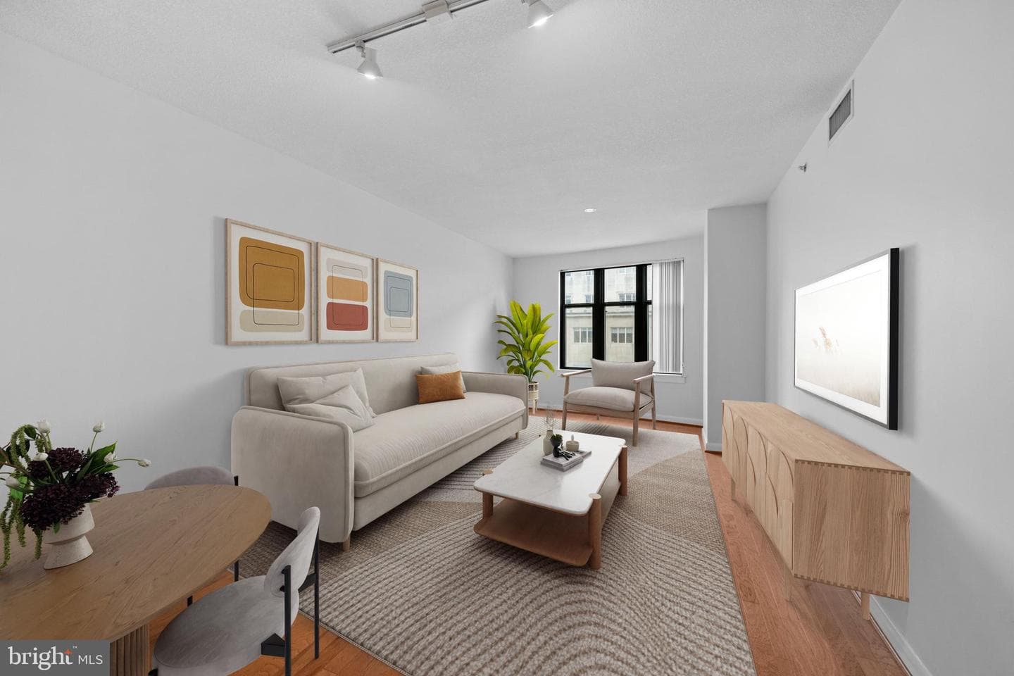 400 Massachusetts Avenue NW #621 photo 11