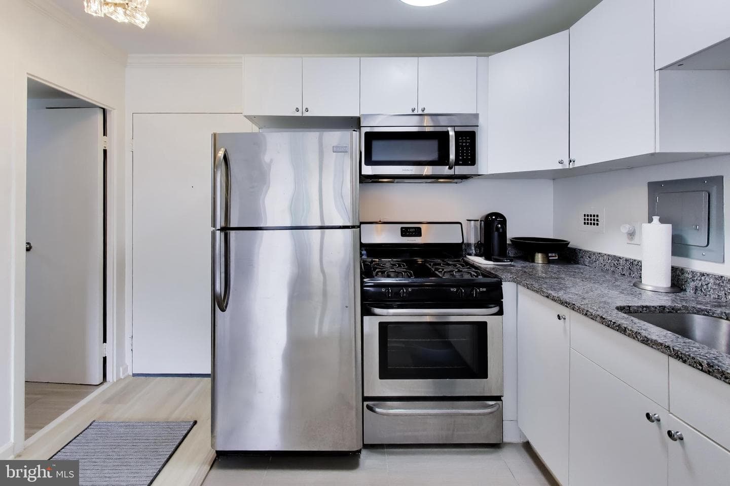 922 24th Street NW #713 photo 5