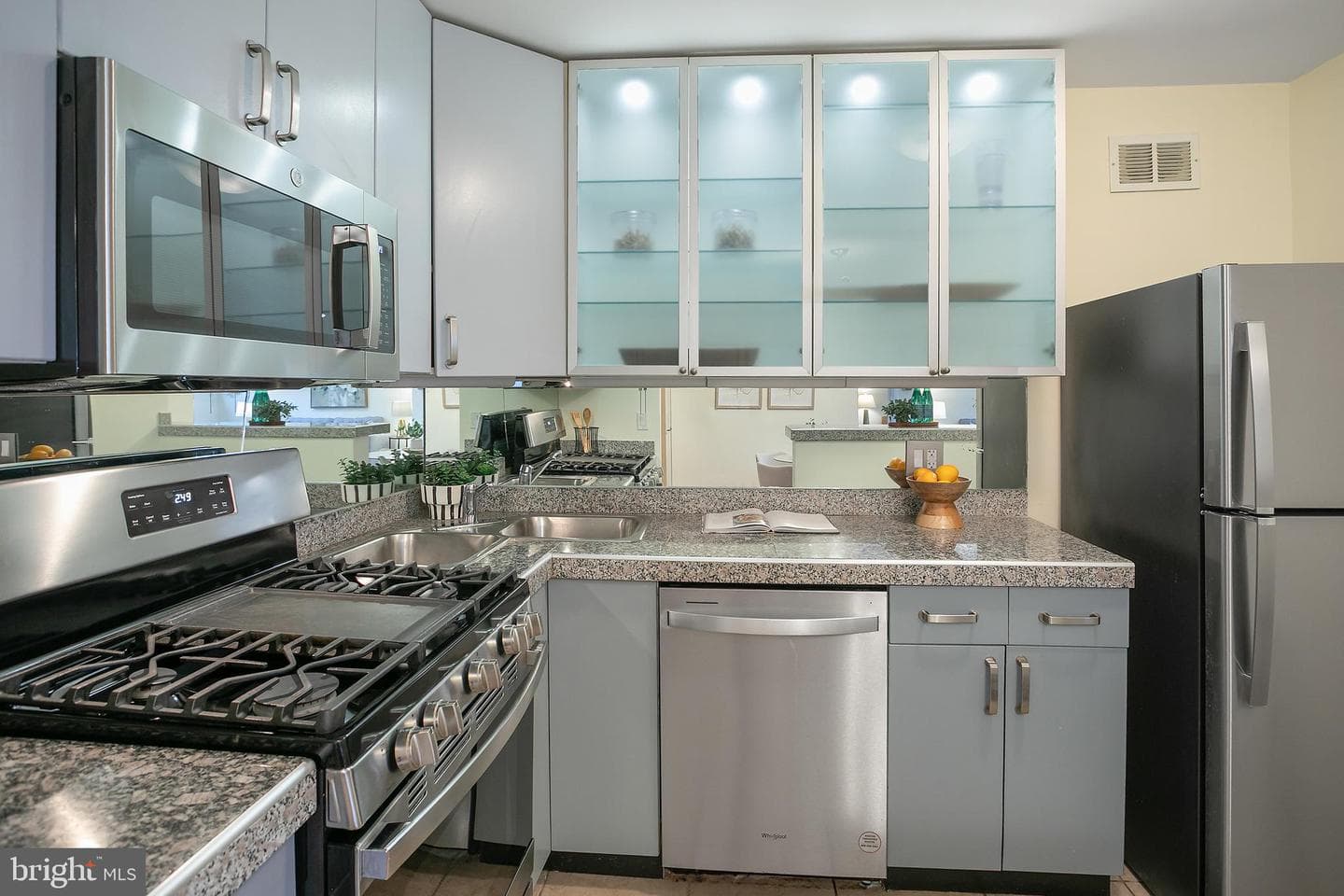 2829 Connecticut Avenue NW #103 photo 10