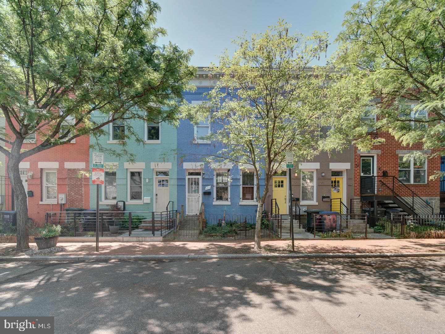 28 Hanover Place NW photo 1