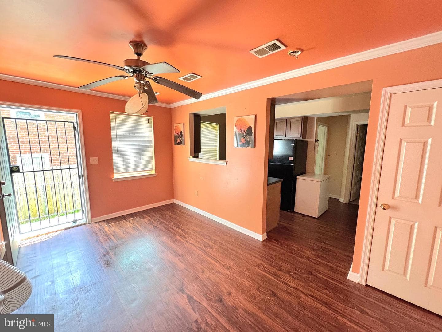 429 60th Street NE #2 photo 3