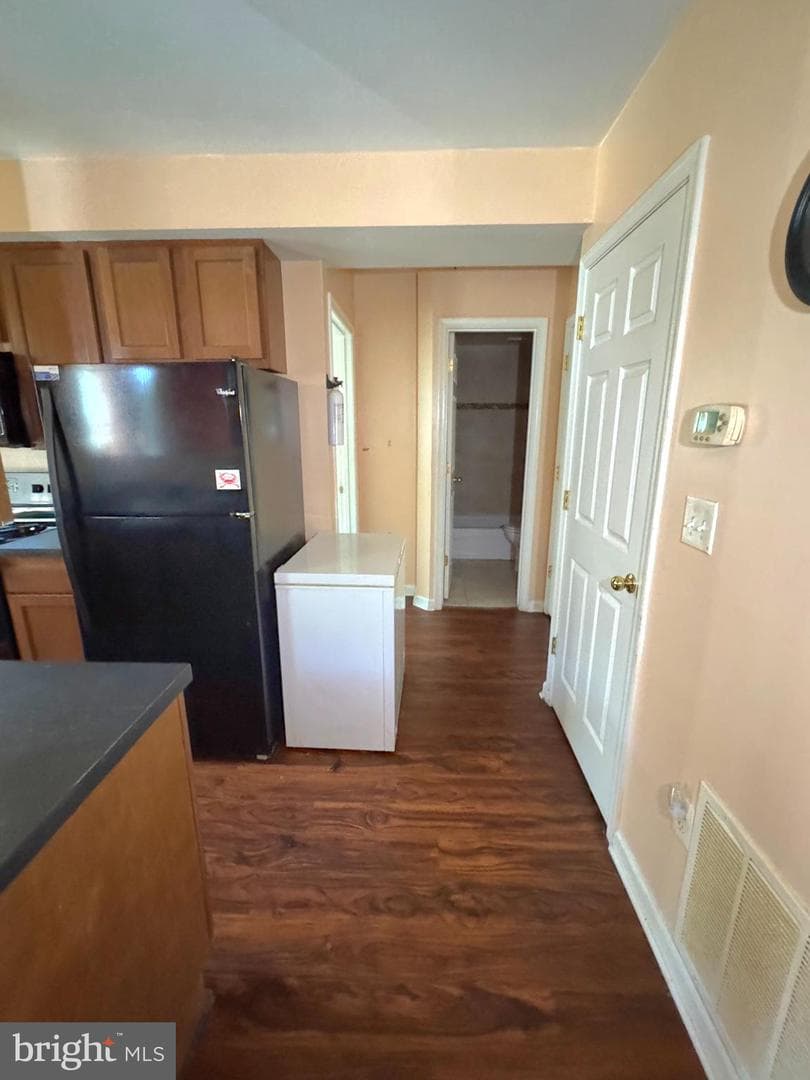 429 60th Street NE #2 photo 4