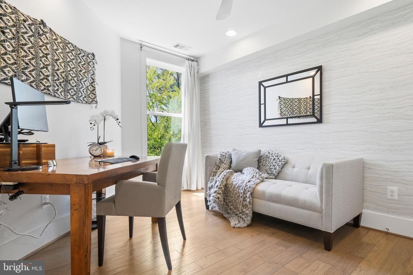 645 Maryland Avenue NE #301 photo 44