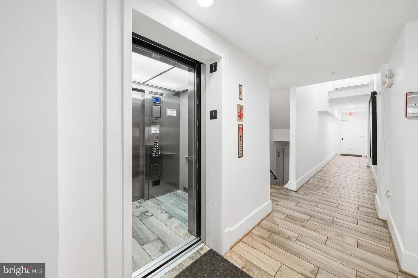 645 Maryland Avenue NE #301 photo 49