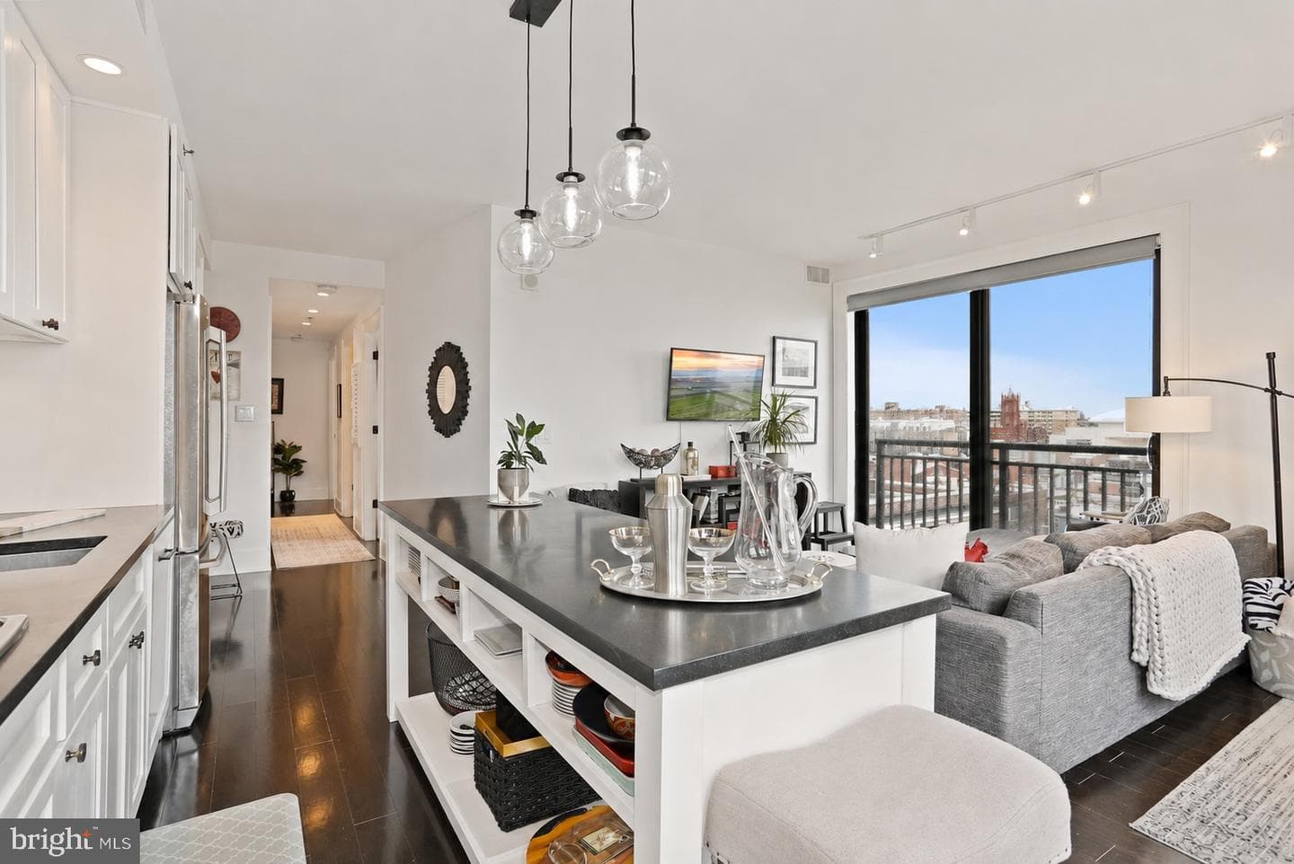 1011 M Street NW #703 photo 11