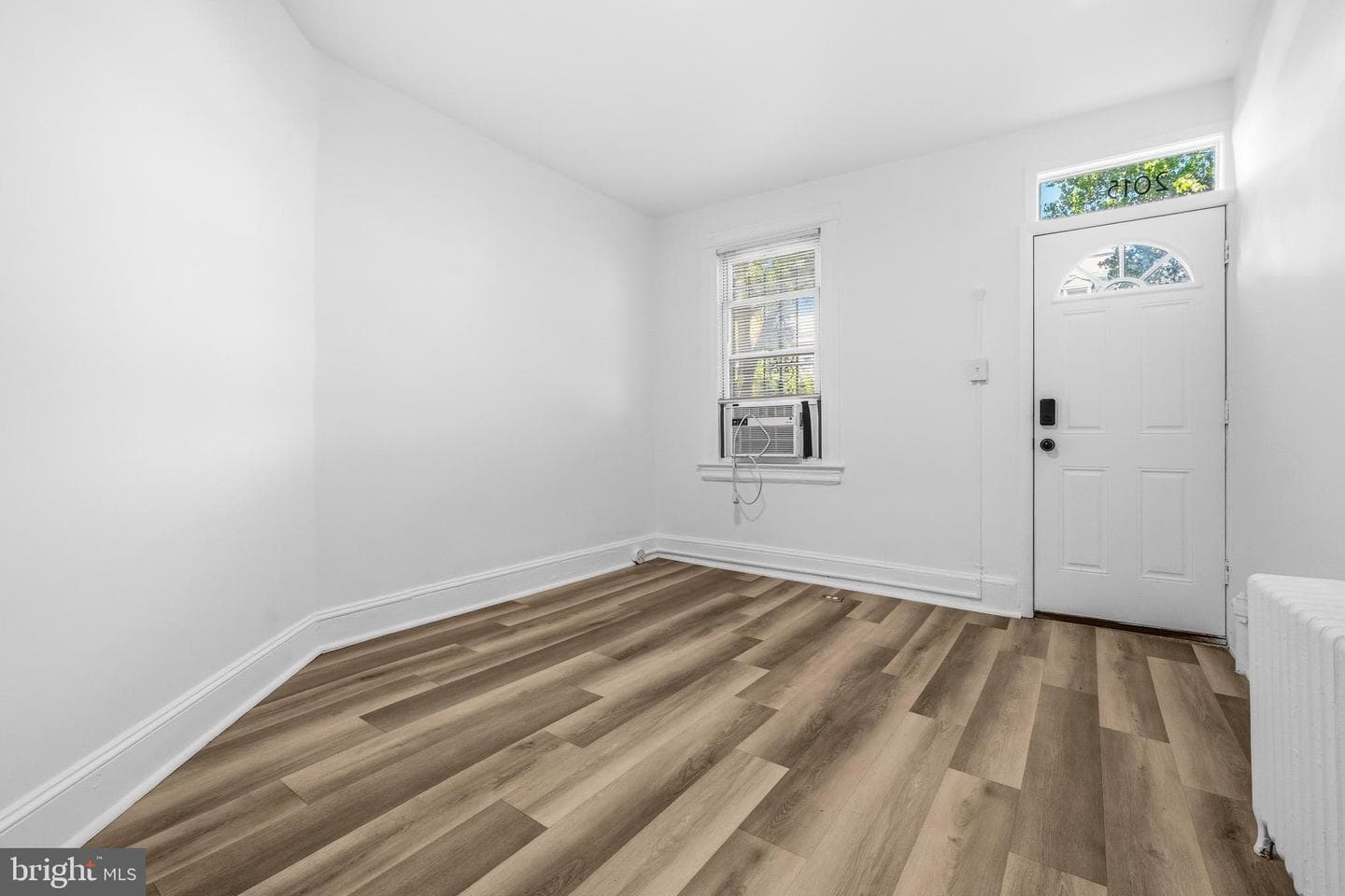 2015 4th Street NE photo 4