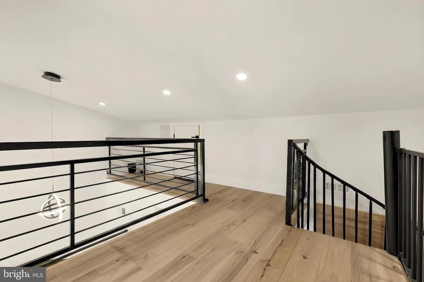 1341 Taylor Street NW photo 28