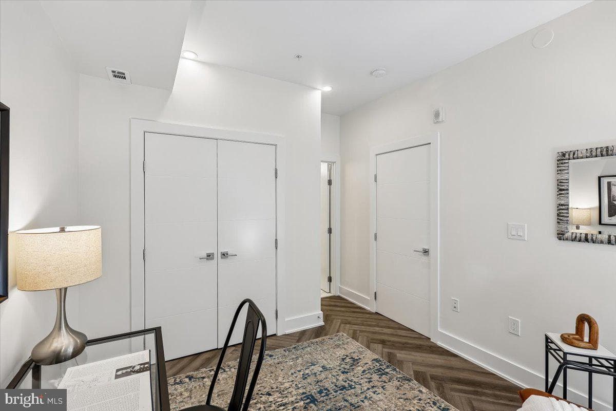 2429 Ontario Road NW #2 photo 30