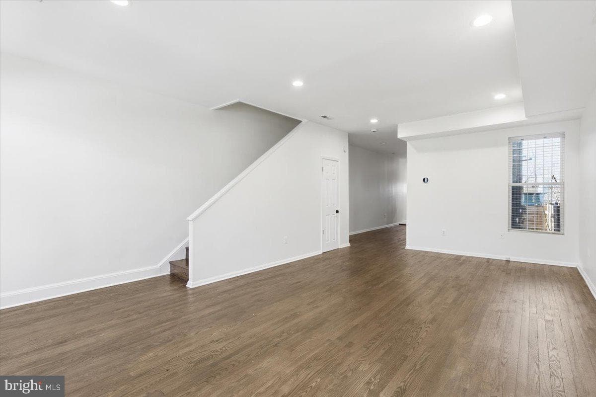 1265 Morse Street NE photo 9