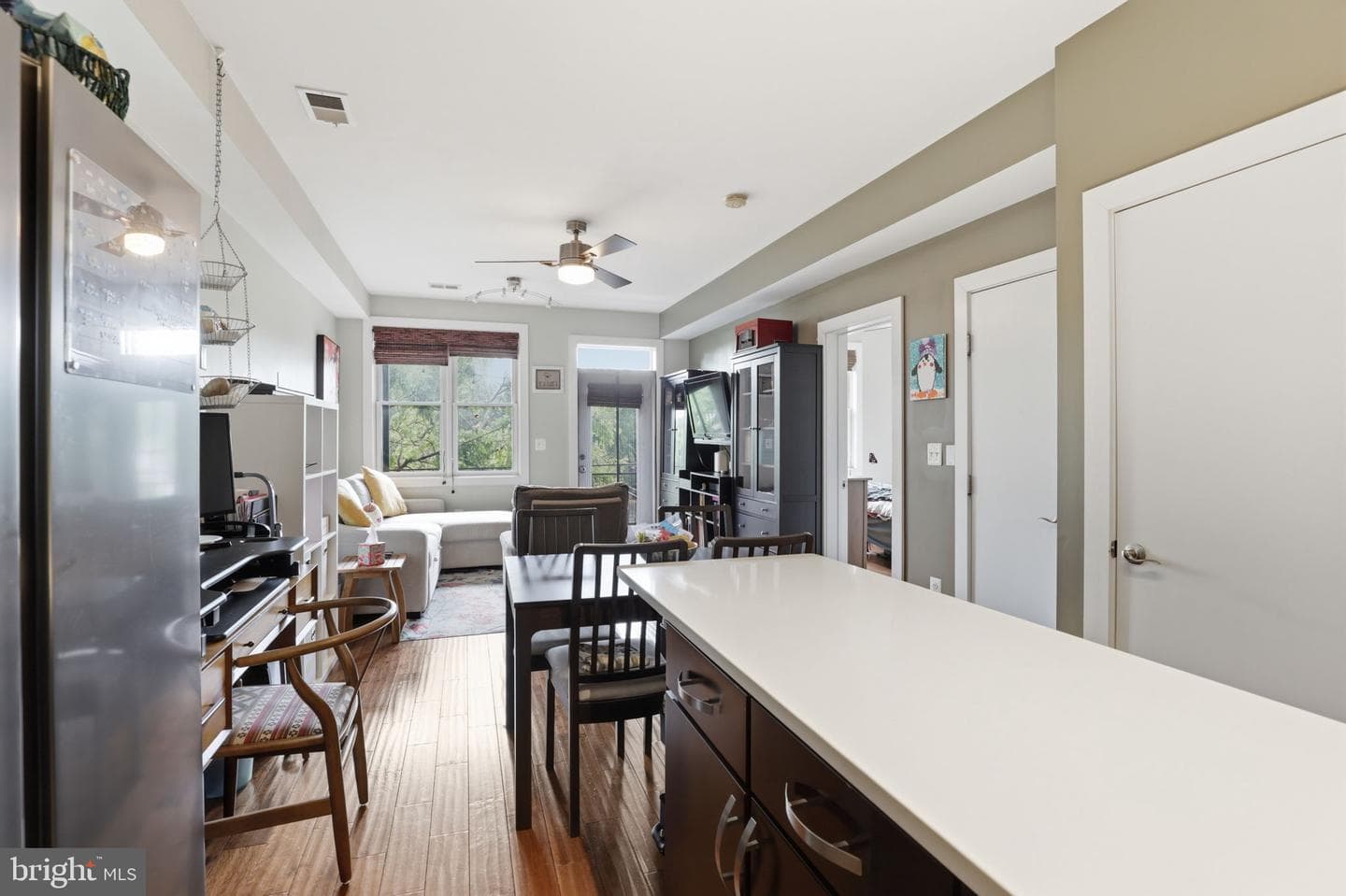 245 15th Street SE #301 photo 5