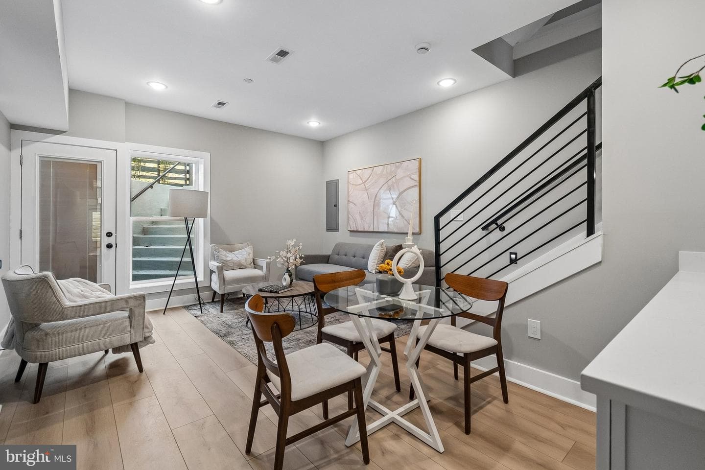 2333 Fairlawn Avenue SE #2 photo 4