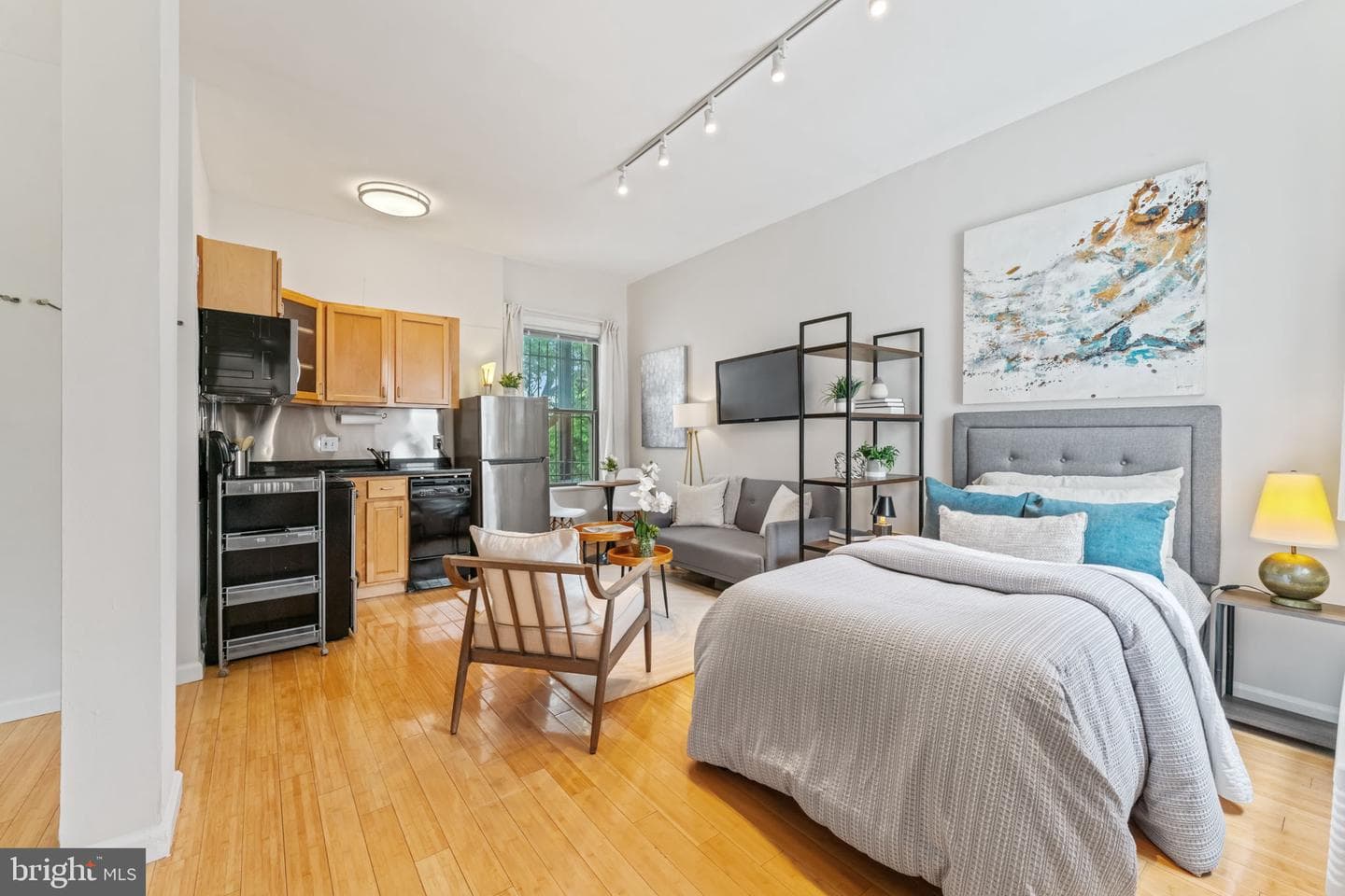 1822 15th Street NW #305 photo 4