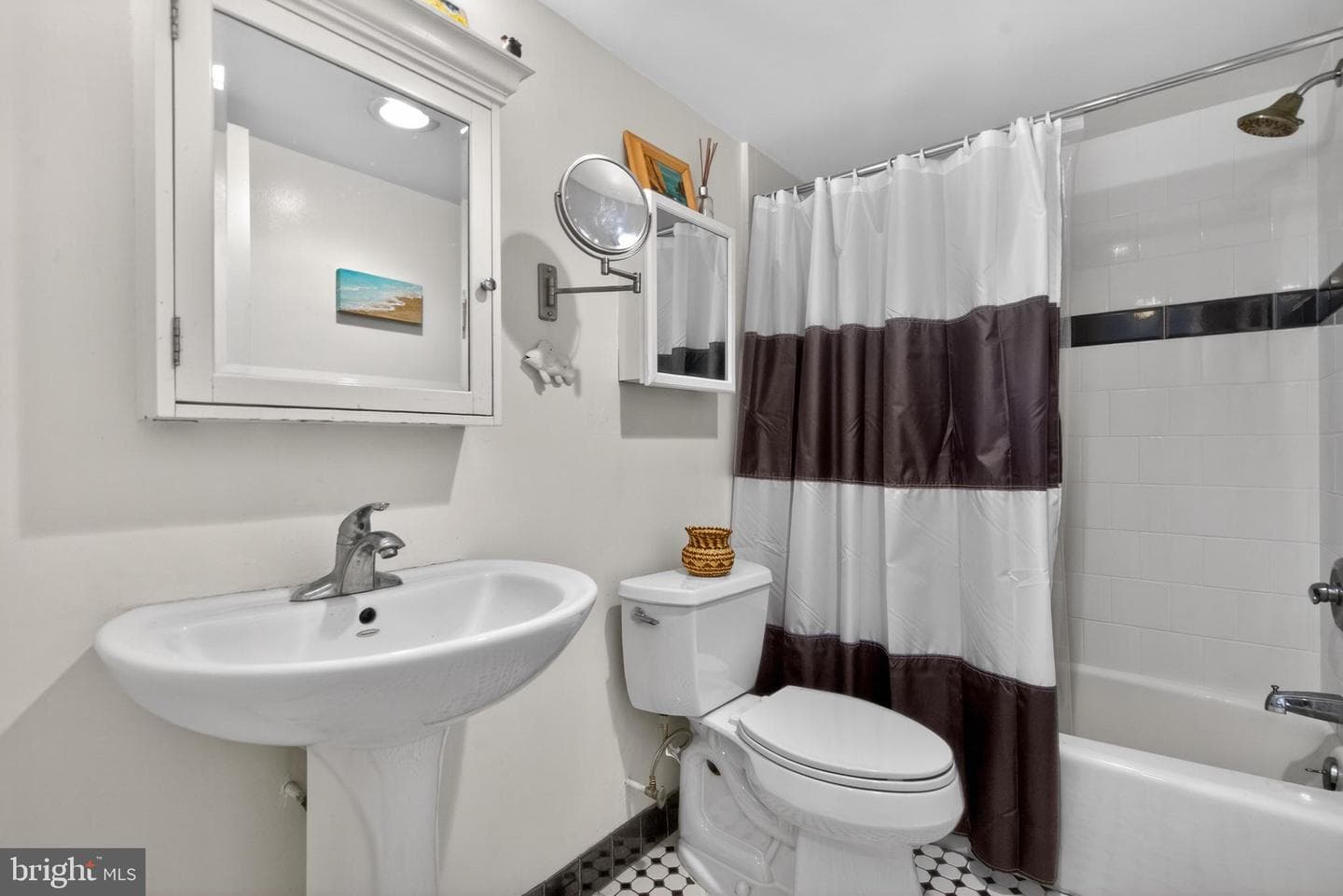 3001 Veazey Terrace NW #715 photo 16