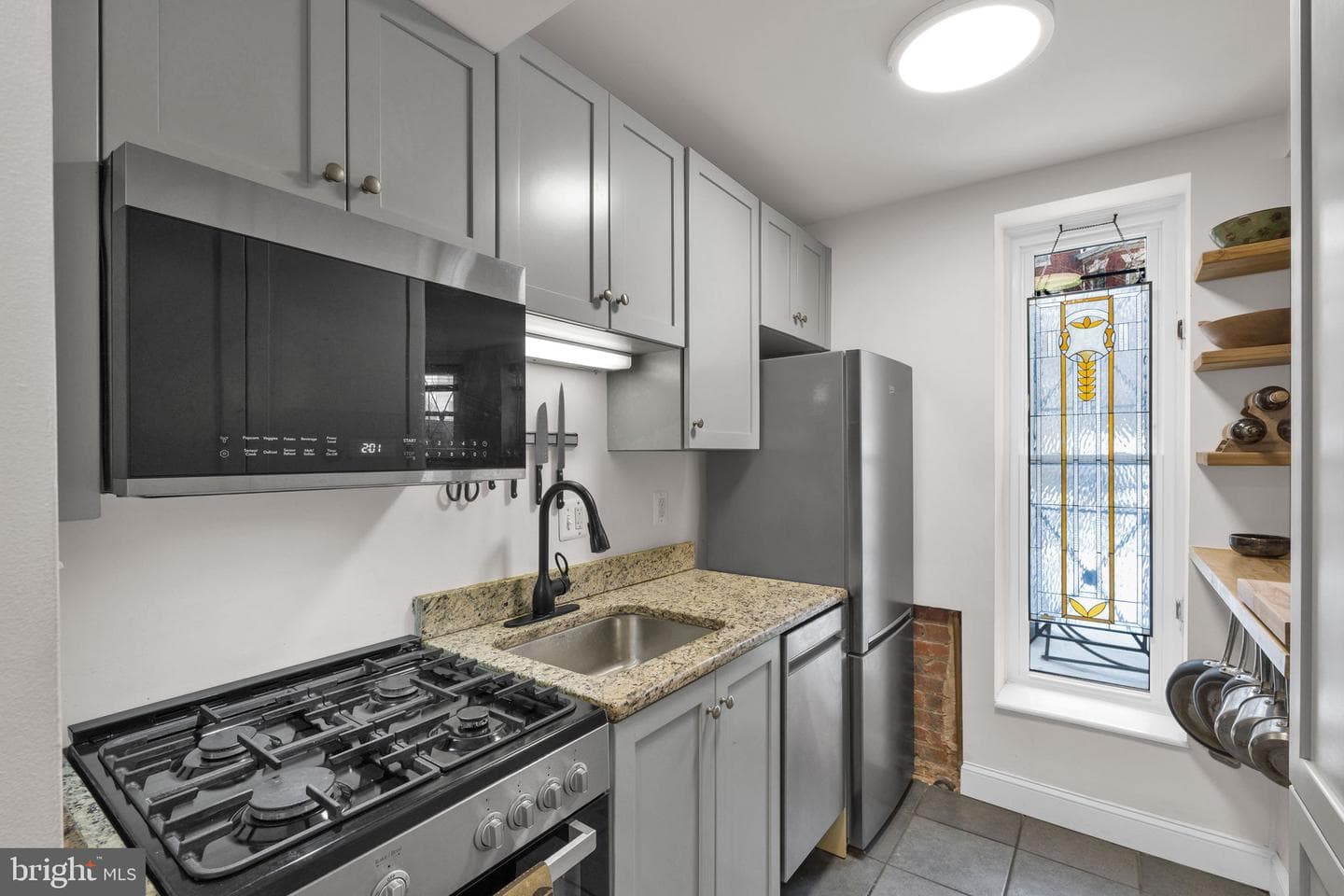 1831 Belmont Road NW #104 photo 3