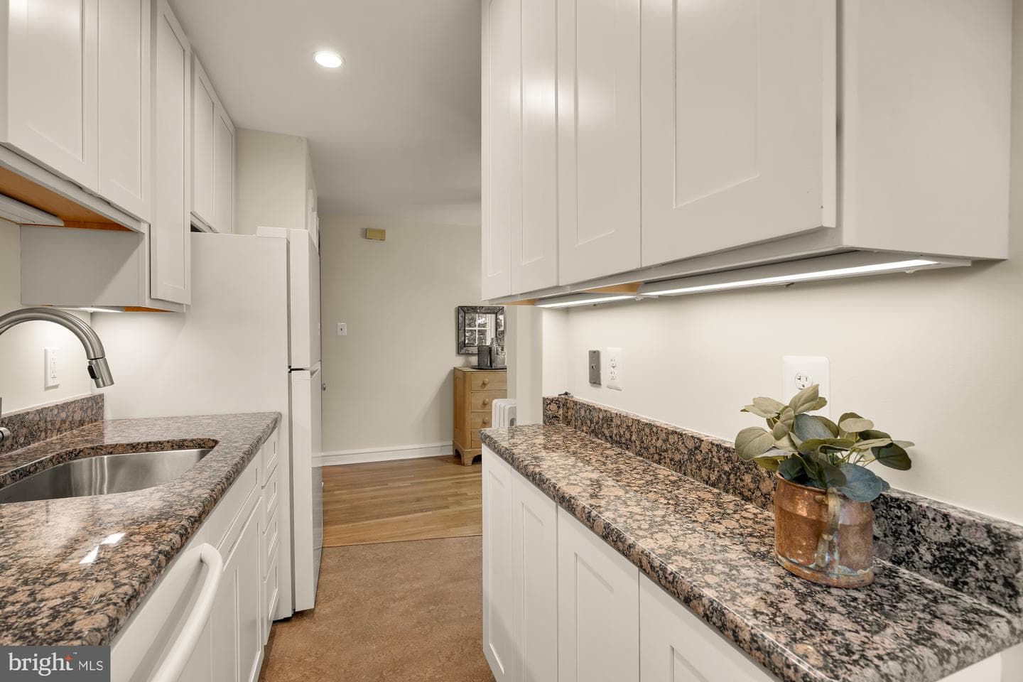 1343 Ives Place SE photo 14