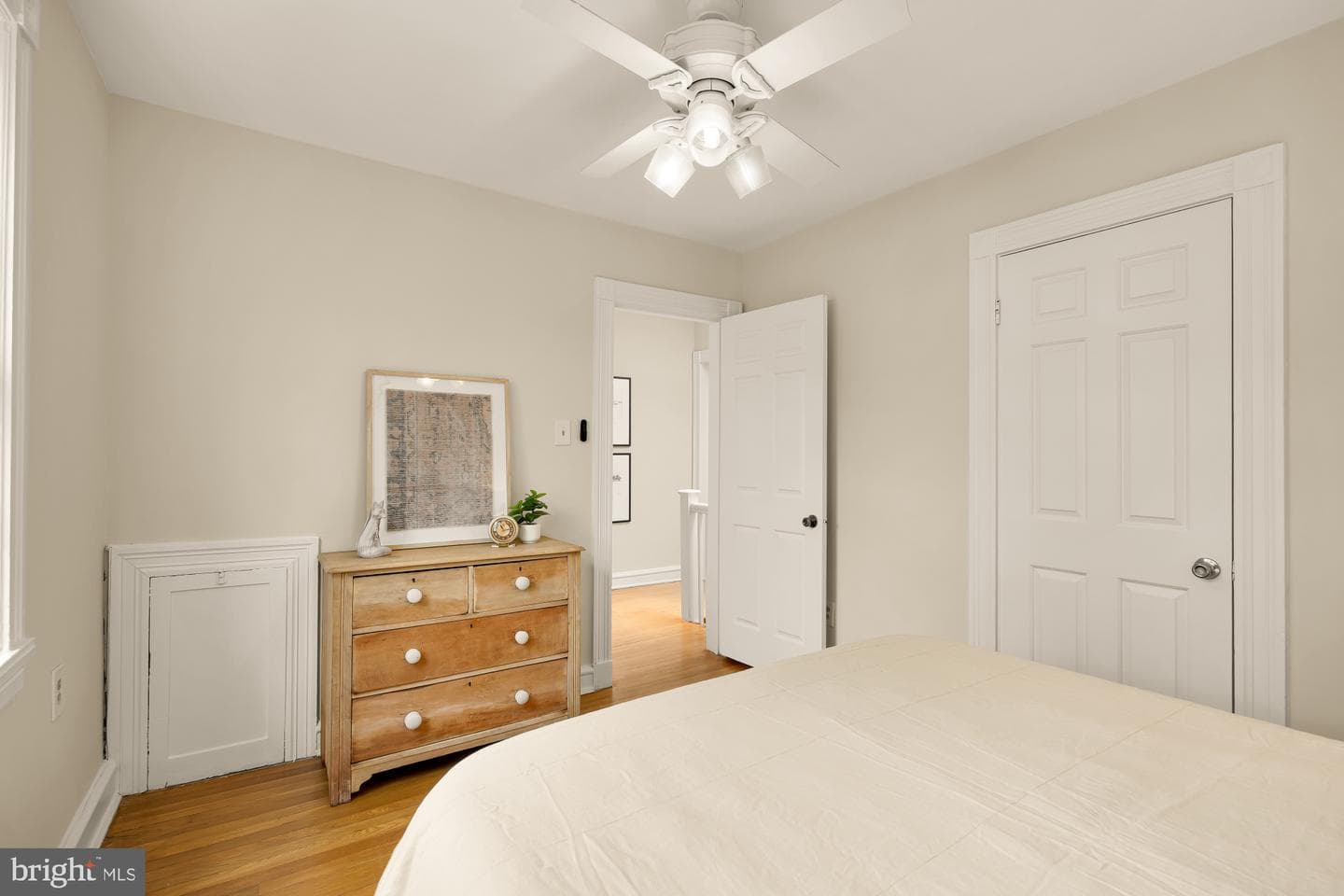 1343 Ives Place SE photo 22